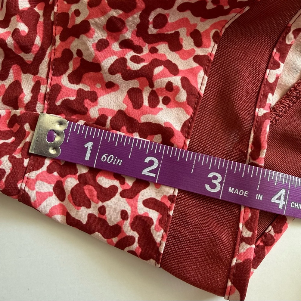 Athleta Mesh Racer Run High Rise 3" Short - Picture 4 of 6